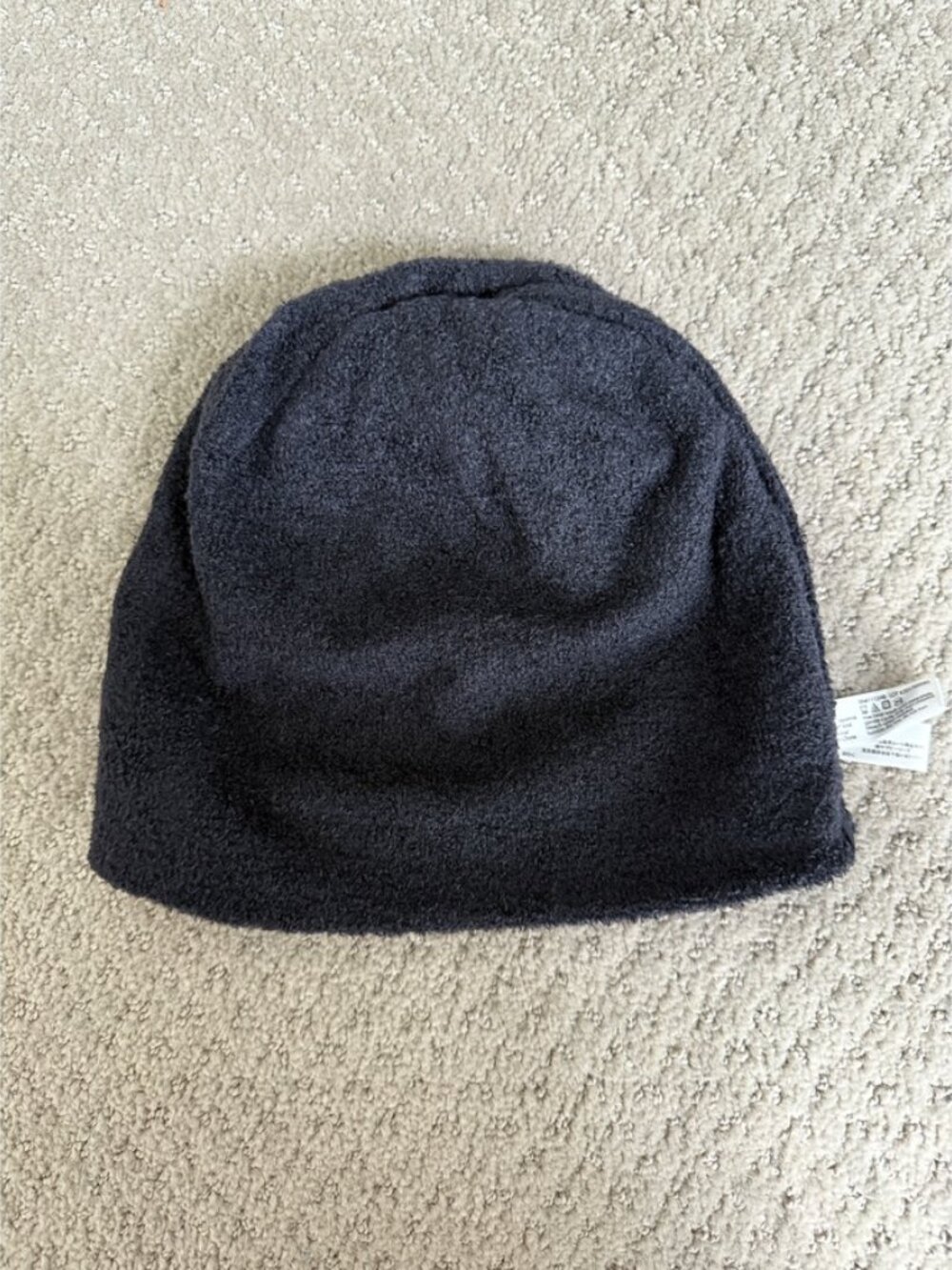 Barefoot Dreams CozyChic Beanie in Black O/S - Picture 9 of 10